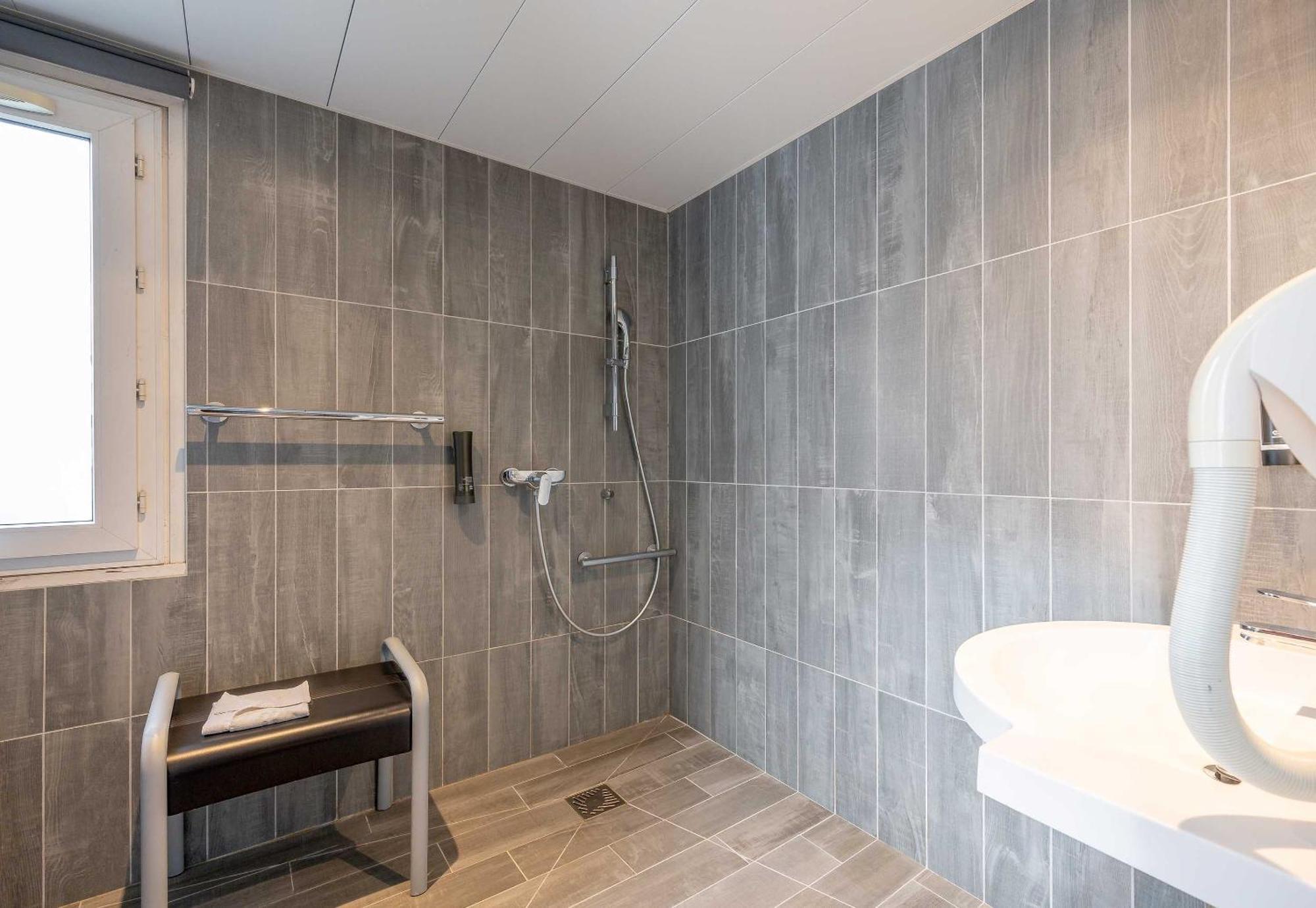 B&B Hotel Bordeaux Merignac Cadera Aeroport Экстерьер фото