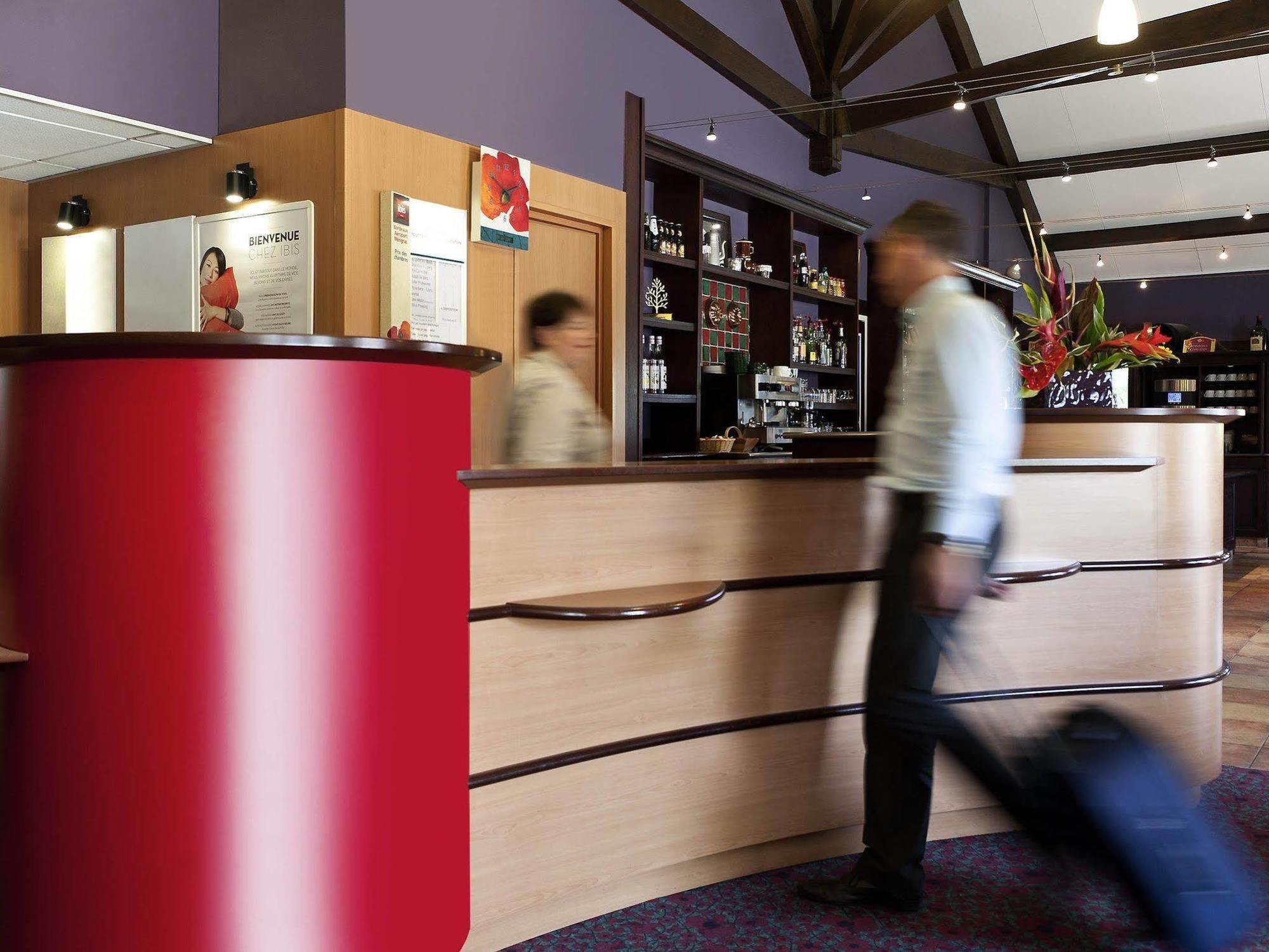B&B Hotel Bordeaux Merignac Cadera Aeroport Экстерьер фото